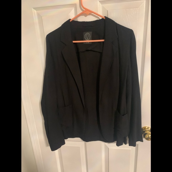 Talula Kent blazer by aritzia - Picture 1 of 6